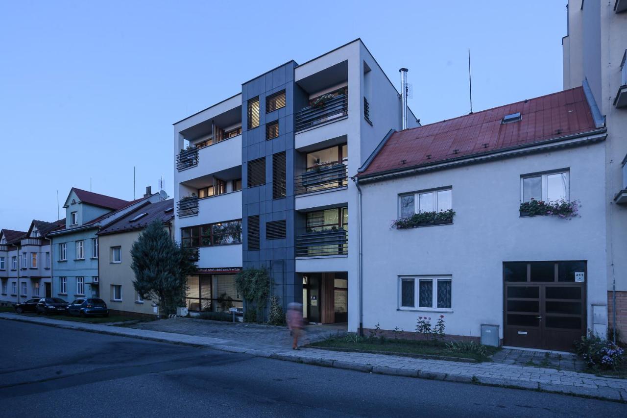 Par Pokoju Microhotel Zlin Exterior photo